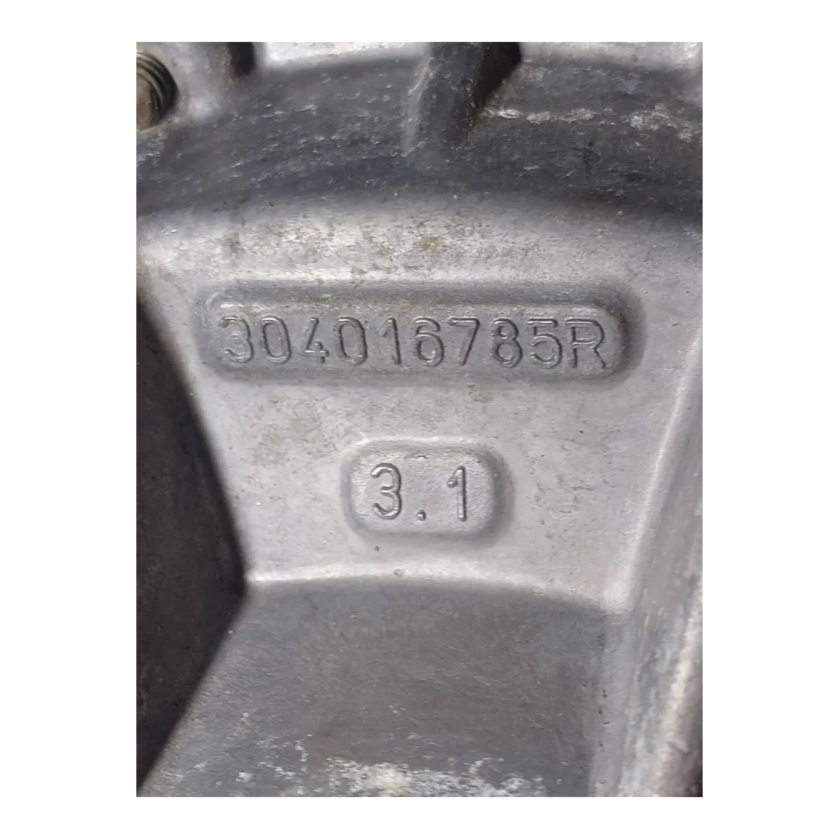 Renault  Trafic  III  2.0 DCI 14-    mjenjač / getriba 6 brzina  PF6060  304016785R  8200460604    REPARIRANA