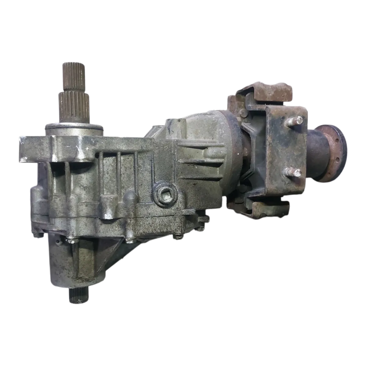 Fiat   Sedici   1.9  M-jet 4X4  06-14    prednji diferencijal    16J09169  16J08048