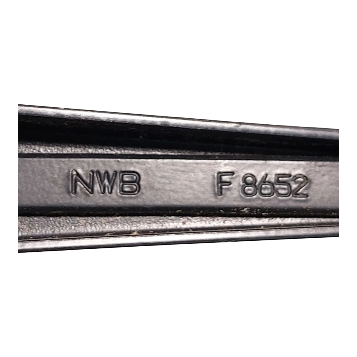 Nissan Qashqai  13-21 ruka brisača  lijeva  NWBF8652