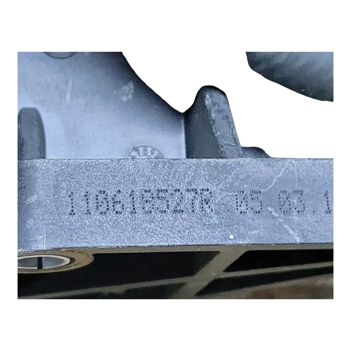 Renault Scenic III 1.6 DCI 08-15 termostat - kučište   110612351R 110614574R  110614574R 110614599R  110616471R