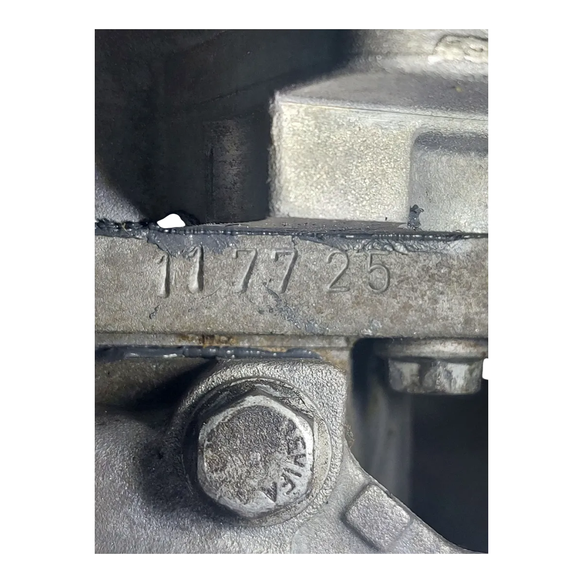 Fiat  500  1.0i hybrid  20-     mjenjač / getriba 6 brzina   46337924   F1022B1 46347389 117725  REPARIRANA