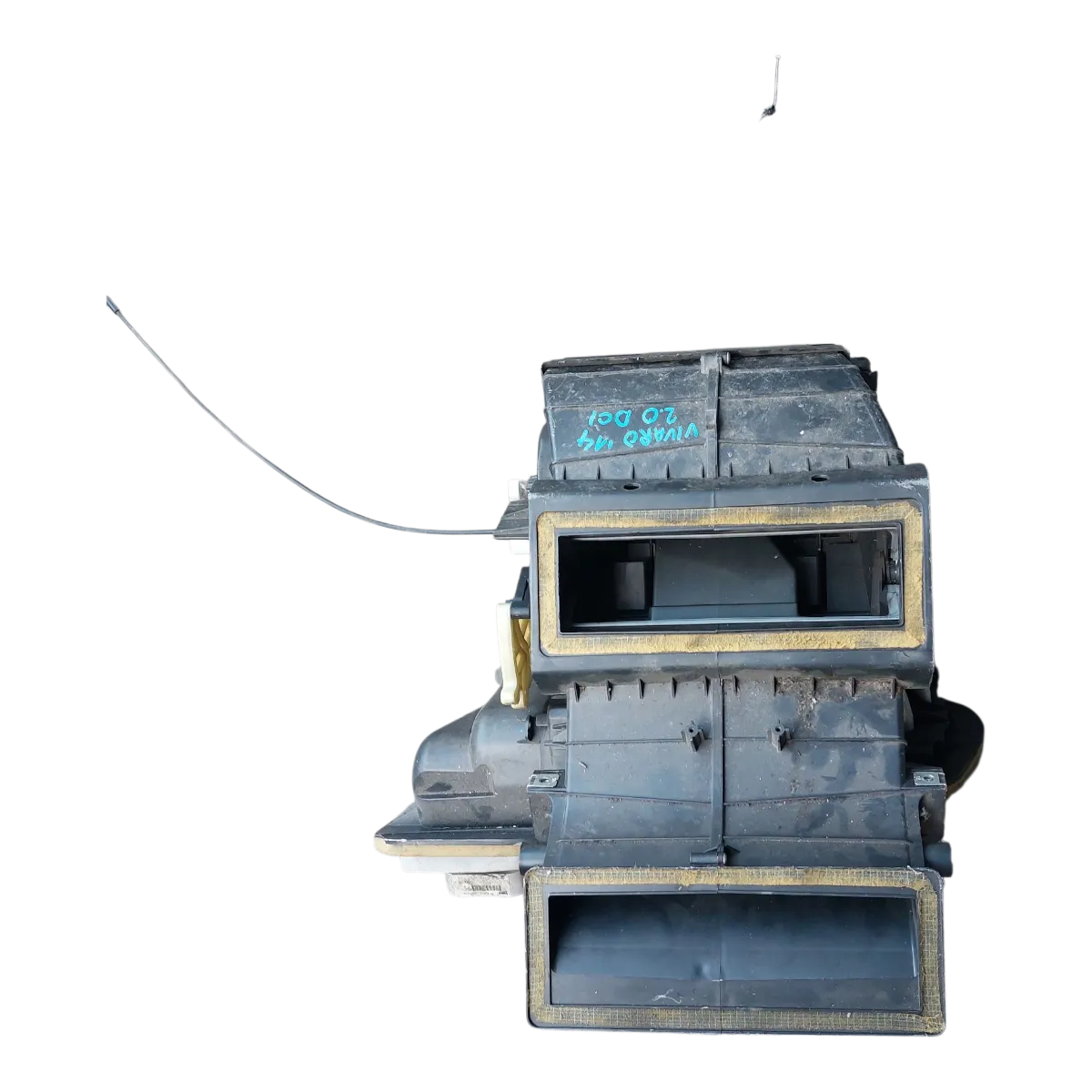 Opel Vivaro   06-14    ventilacijska kutija   272708858R