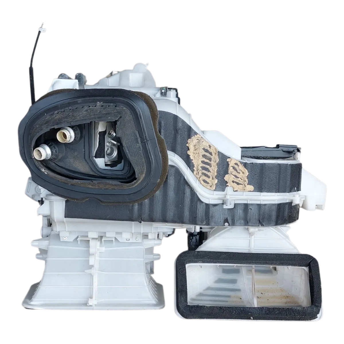 Fiat Linea   07-18    ventilacijska kutija  5D3122100  5E0722100  5E5222100