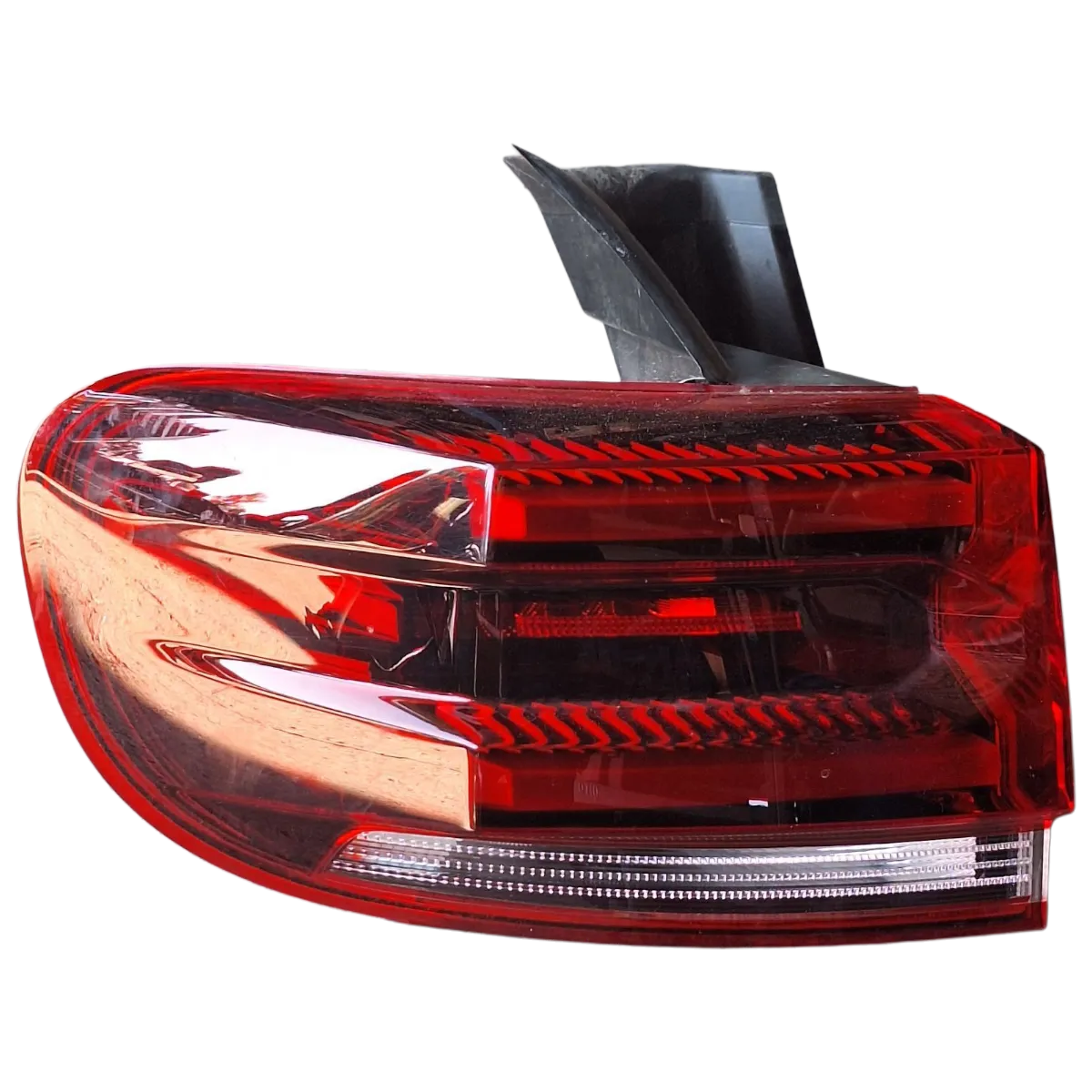 Citroen  C5 Aircross  redesign  22-    lampa zadnja lijeva    9845247680