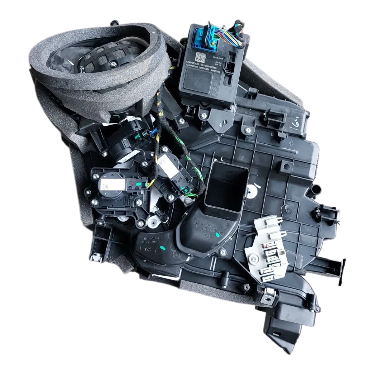 Peugeot 2008 P24  19-       ventilacijska kutija  9849748480