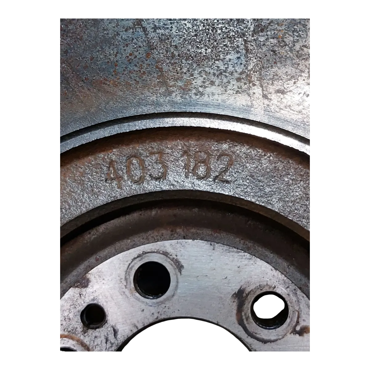 Fiat Punto Grande 1.4i  05-12  zamašnjak jednomaseni   403182