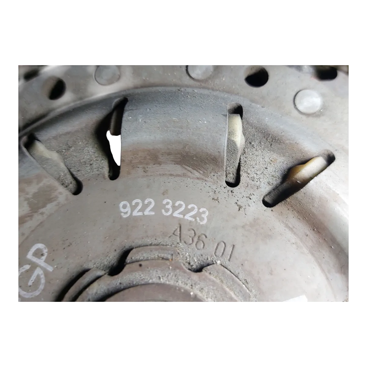 Fiat Punto Grande 1.9 M-jet  05-18   zamašnjak dvomaseni / korpa , lamela  9223223  55217625 55354215