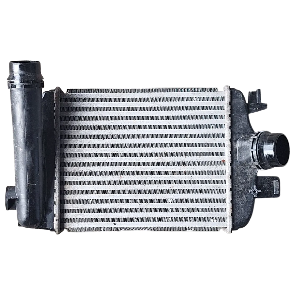 Nissan Juke  F16  1.0 TCE   19-    hladnjak zraka- intercooler    144961019R  14461F270A