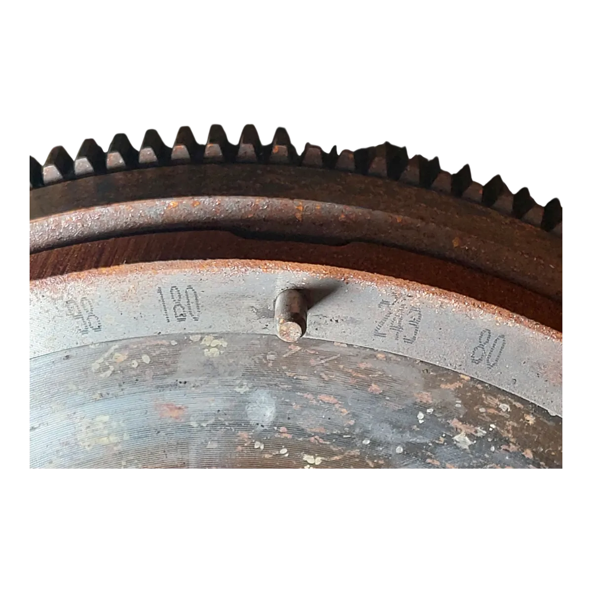 Citroen  Berlingo III 1.5 HDI  08-18   zamašnjak dvomaseni/ korpa ,lamela 9818024380 1638837180 9801995380 9812079680    45.000km