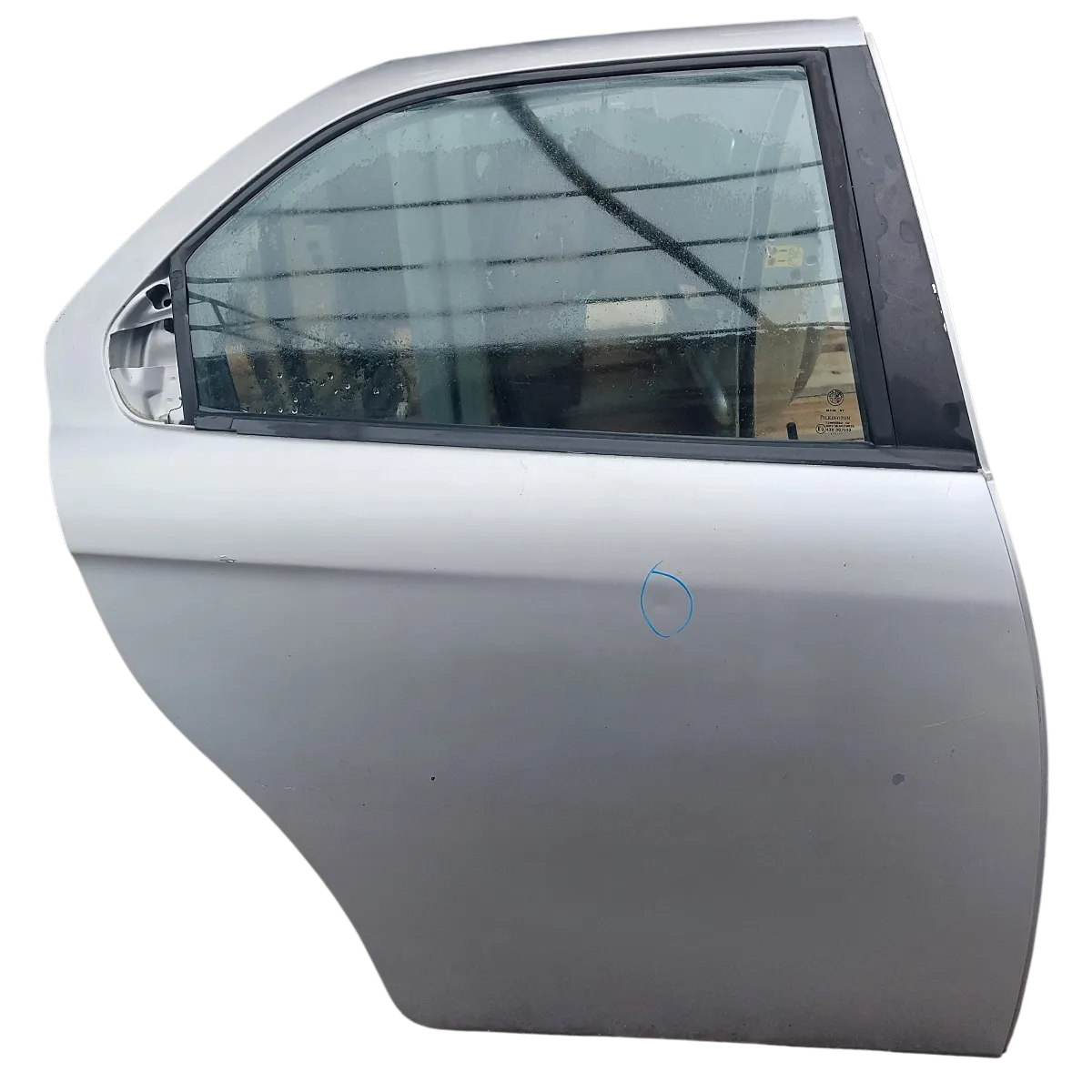 Alfa  Romeo 156  96-07   vrata zadnja desna   OŠTEĆENA!