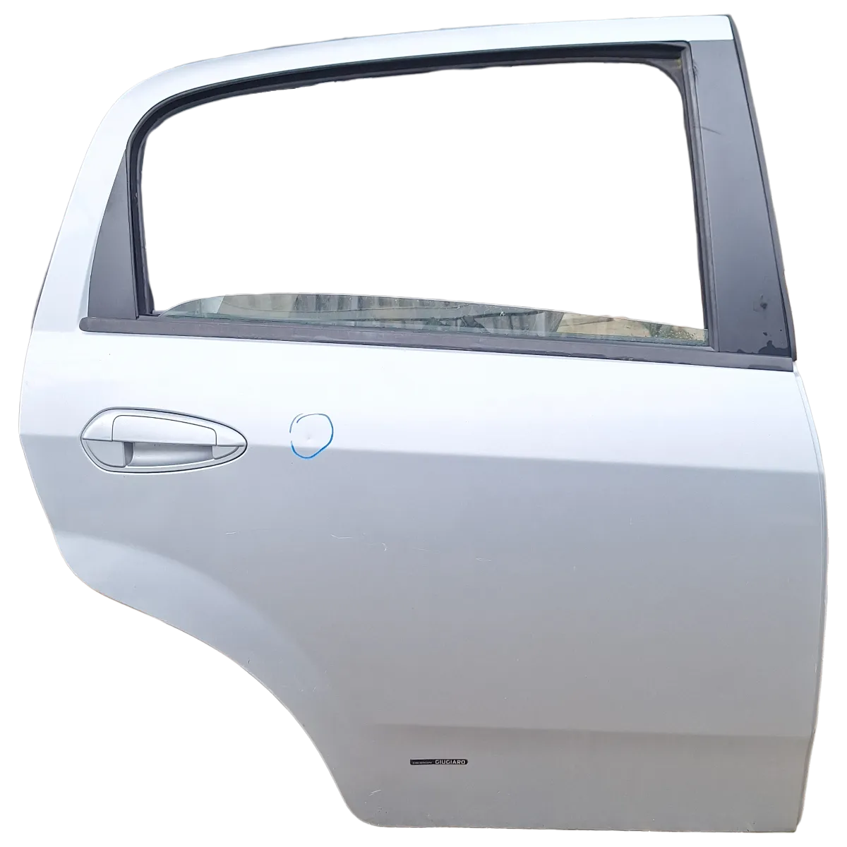 Fiat Punto Grande   05-15   vrata zadnja desna    OŠTEĆENA!