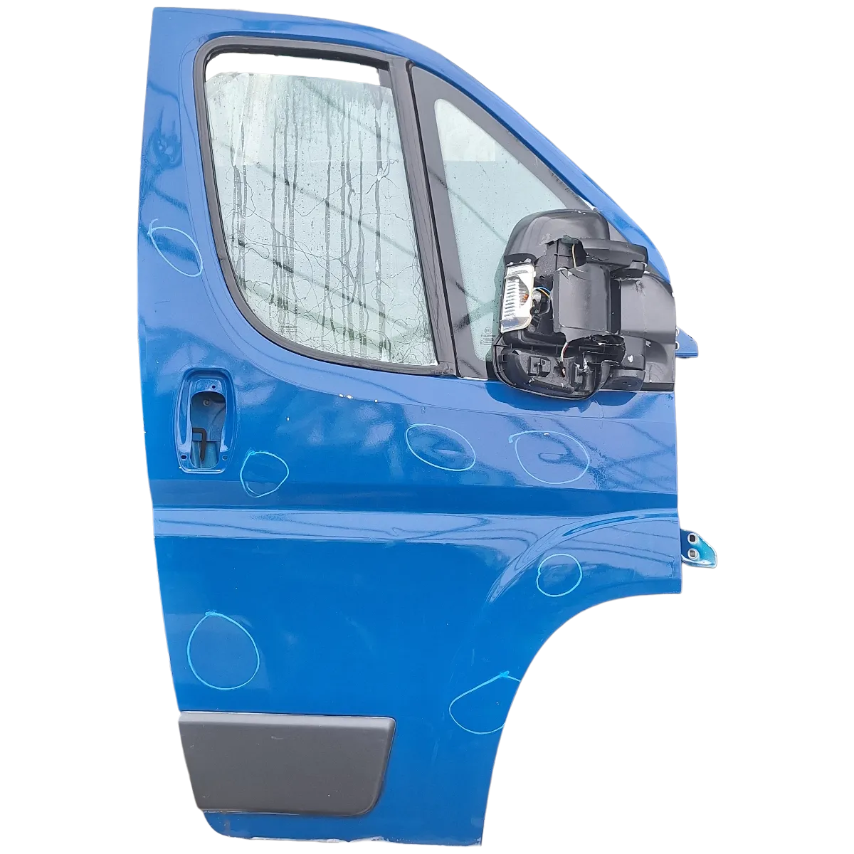 Peugeot Boxer III  06-     vrata prednja desna   OŠTEĆENA!