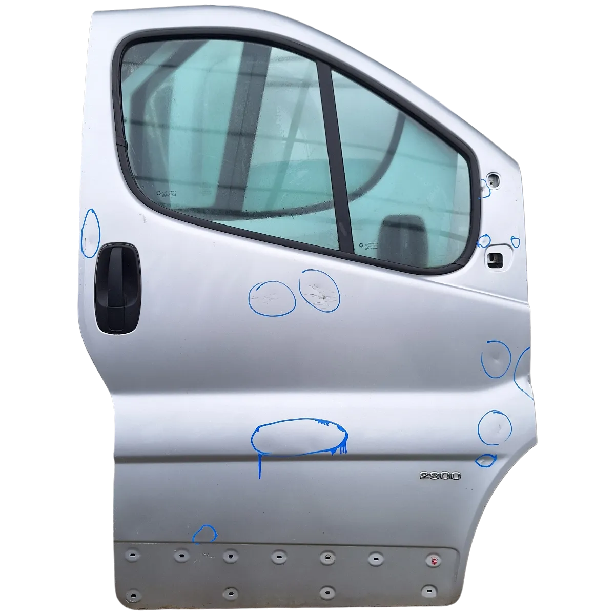 Opel Vivaro   06-14    vrata prednja desna   OŠTEĆENA!