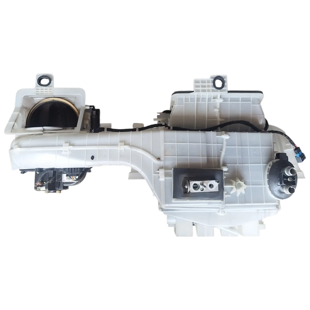 Peugeot Partner III  08-18   ventilacijska kutija   98040547XT  168520100  5E2220100  5E2220200  5E2220400