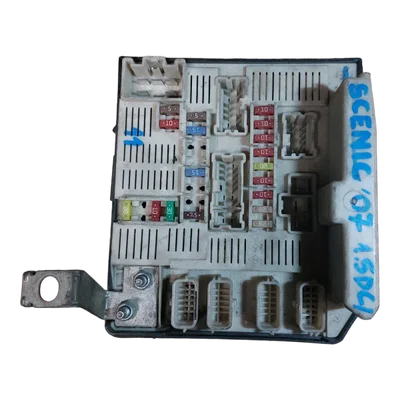 Renault Scenic II  1.5 DCI 03-09 USM vanjska kutija osigurača  8200481866  PFT   5191580A8