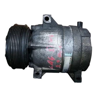 Renault Laguna II 2.2 DCI 00-07   kompresor klime  8200021822