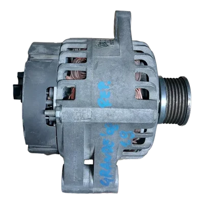 Fiat Punto Grande  1.3 JTD  05-15  alternator  73503235