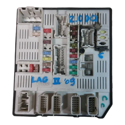 Renault Laguna II  2.0 DCI  00-08   USM vanjska kutija osigurač  284B60013R   519186415   PFT