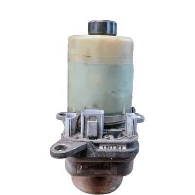 Ford Focus 1.6 TDCI  04-13   servo pumpa    4M513K514BD