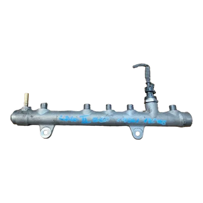 Renault Laguna II 1.9 DCI  00-08   rampa goriva  0445214116   8200715519