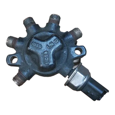 Renault Clio III 1.5 DCI  05-12   rampa goriva   R9144Z070   8200584034  8200334367