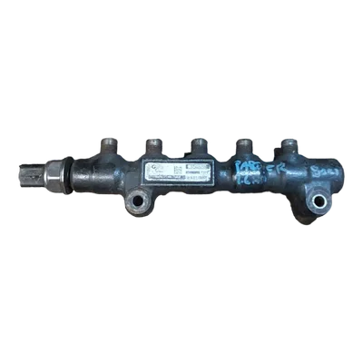 Citroen  Berlingo II 1.6 HDI   05-11   rampa goriva   9654592680