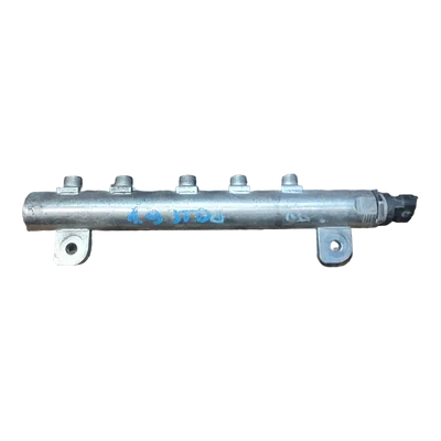 Fiat Doblo 1.9 JTD 00-10  rampa goriva   0445214052