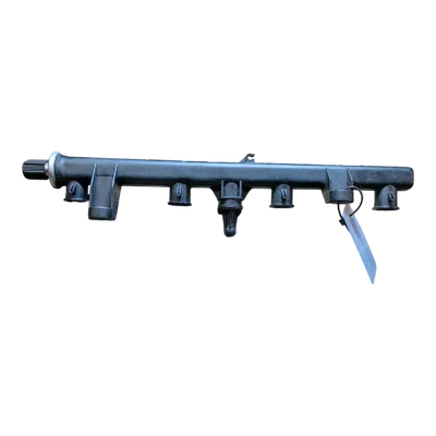 Alfa Romeo  156  1.6  16V  Twin spark  97-05  rampa goriva  0280151048