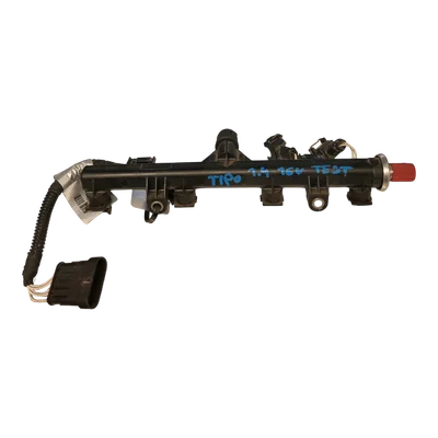 Fiat Tipo II 1.4  16V  15-     rampa goriva    0280151302