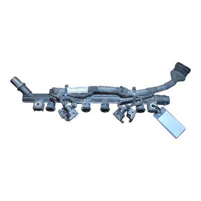 Fiat Punto Grande  1.4i 8V 05-15  rampa goriva  CB261