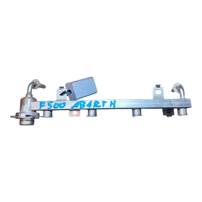 Fiat 500 Abarth  1.4 Turbo  07-     rampa goriva   0280151300