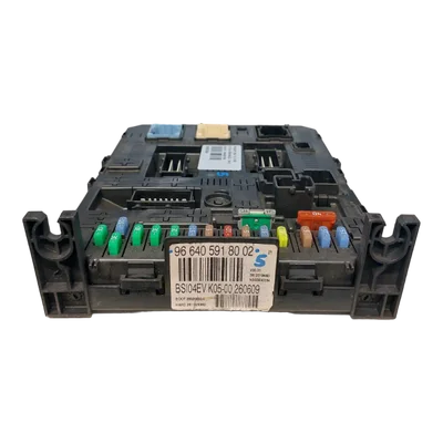 Peugeot 308   07-13 BSI  kutija osigurača    04EV K05-00    9684059180