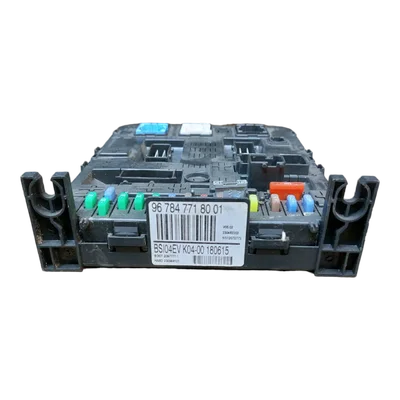 Peugeot  Expert III  1.6 HDI 06-16  BSI kutija osigurača  9678477180   04EV K04-00