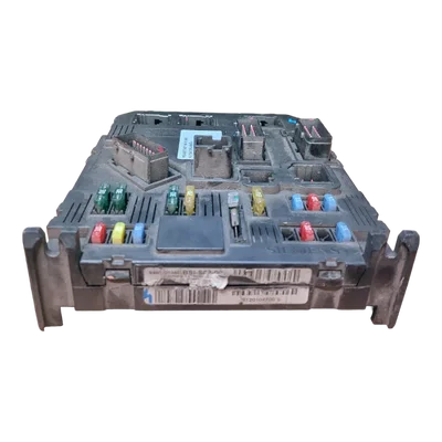 Peugeot 407  04-10  BSI kutija osigurača  9655708380   S02-00