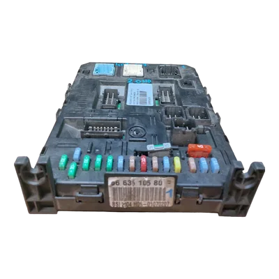Peugeot 407  04-10  BSI kutija osigurača   9663510580   2004 H05-01