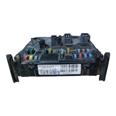 Peugeot 407  04-10  BSI kutija osigurača   9655708480   S03-00