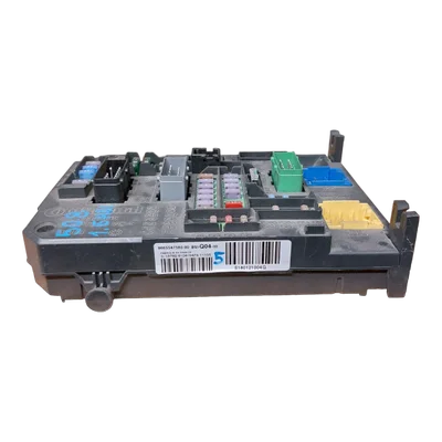 Peugeot 508  10-18   BSI  kutija osigurača   9665547580    Q04-00