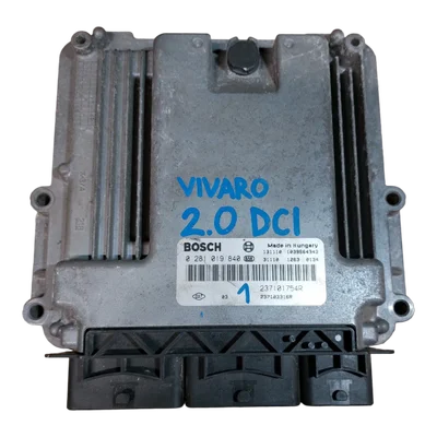 Opel Vivaro 2.0 CDTI  06-14    računalo-centrala motora  0281019840  237101754R  237103316R