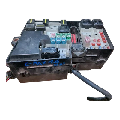 Ford C-Max DM2 1.6 TDCI 07-10   BSM   vanjska kutija osigurača  318789120  3M5T-14A142-AB  8688039