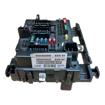Citroen C8   02-14    BSM   vanjska kutija osigurača   9650663980    B4