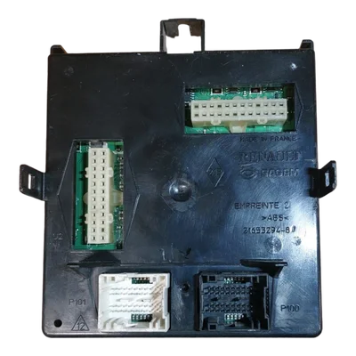 Renault Espace    02-     UCH modul   8200811971  8200660168  8200371614