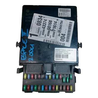 Renault Espace  2.0 DCI  02-     USM vanjska kutija osigurača   8200643374  8200660168   8200371614
