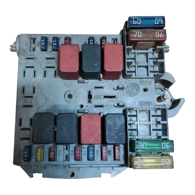 Fiat Stilo  1.2 16V   01-10     vanjska kutija osigurača   46796533