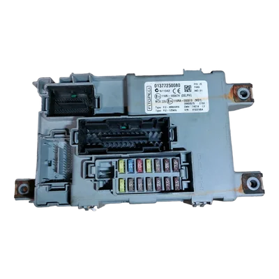 Peugeot Bipper  1.3 JTD   08- unutarnja  kutija osigurača  1377250080