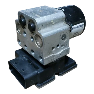 Renault Master  II  2.5  DCI  98-10   ABS pumpa   8200528357  15052204   54084794B