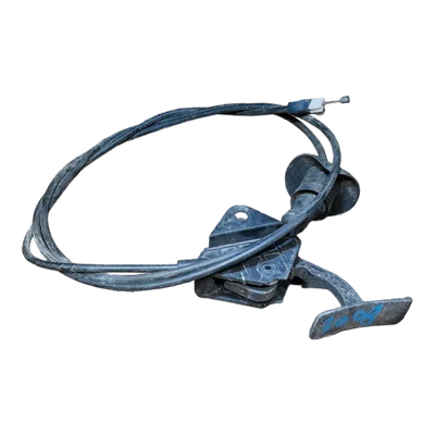 Peugeot 3008 T84  07-16     sajla prednje haube    7937S5