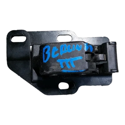 Citroen Berlingo III  08-18  brava  gepeka  gornja  8719F9