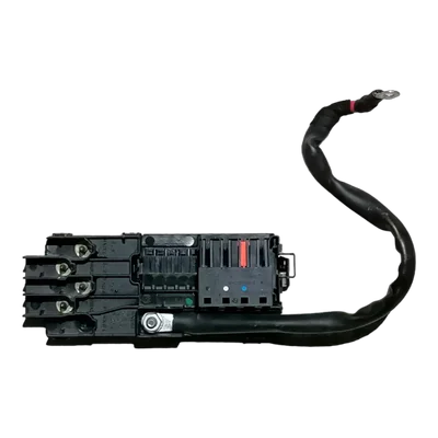 Mercedes-Benz   E-CLASS  W211  02-09  osigurač   2115452301  013948411  013948421