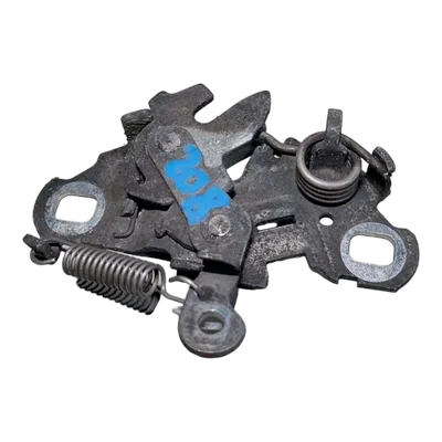 Peugeot 208  12-19  brava prednje haube   9673285680