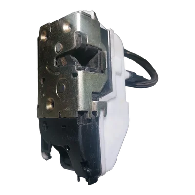 Citroen  C3   01-10   brava  vrata prednja desno   4-pina   52187780   9136Q7